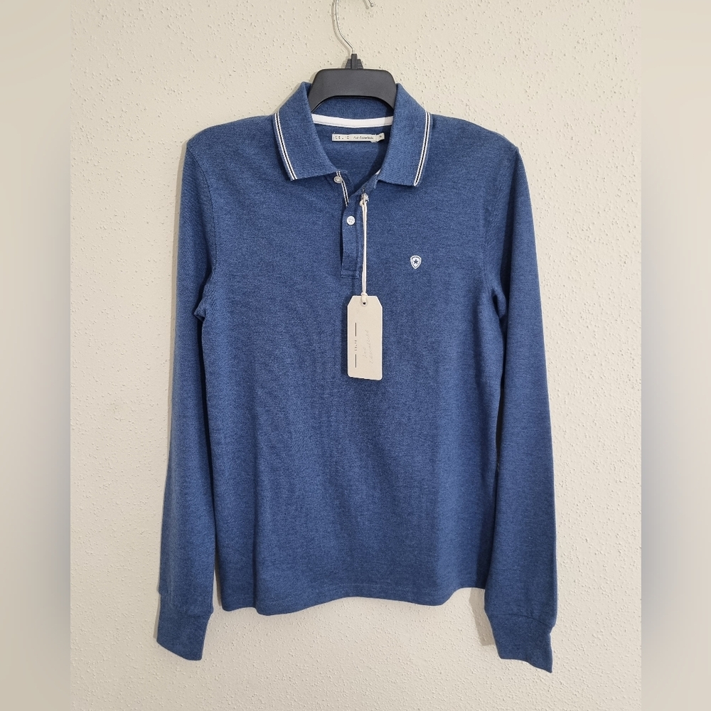 Blue Polo Shirt and Acid Wash Jeans - Picture 3 of 10